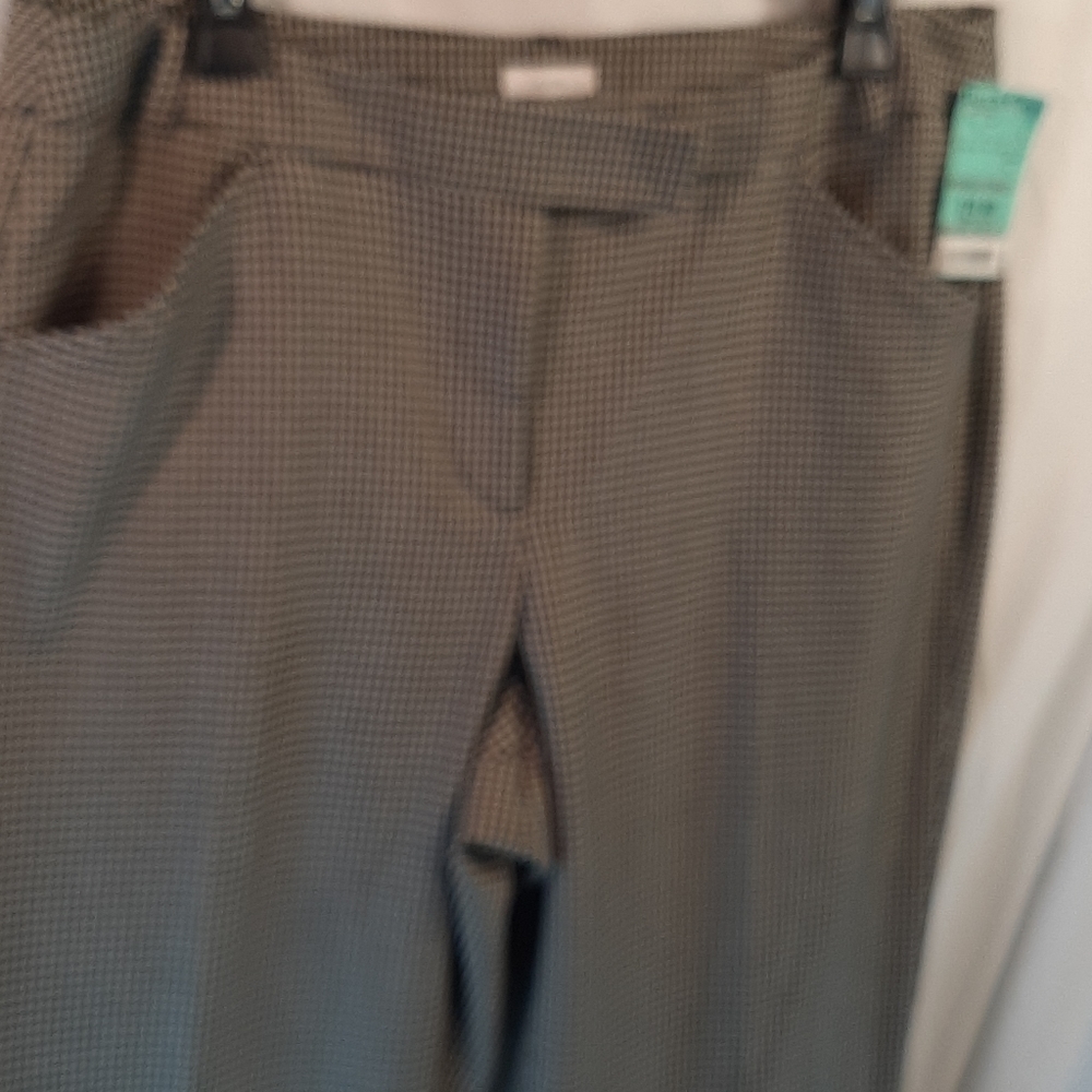 Pants - Picture 2 of 6